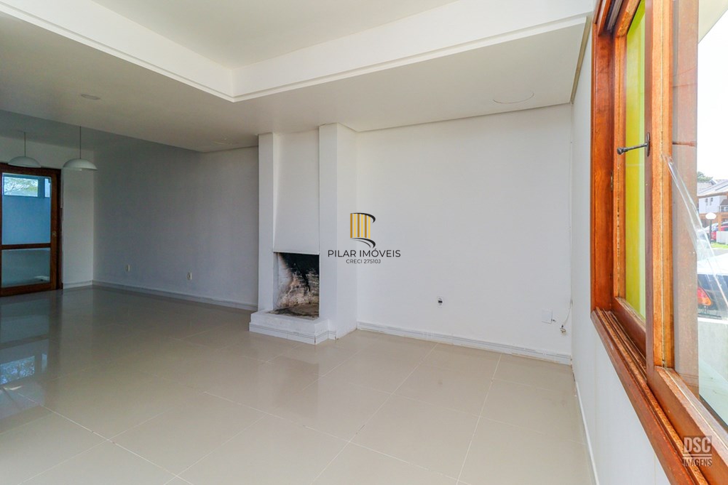 Casa de Condomínio 3 dormitórios no bairro Serraria