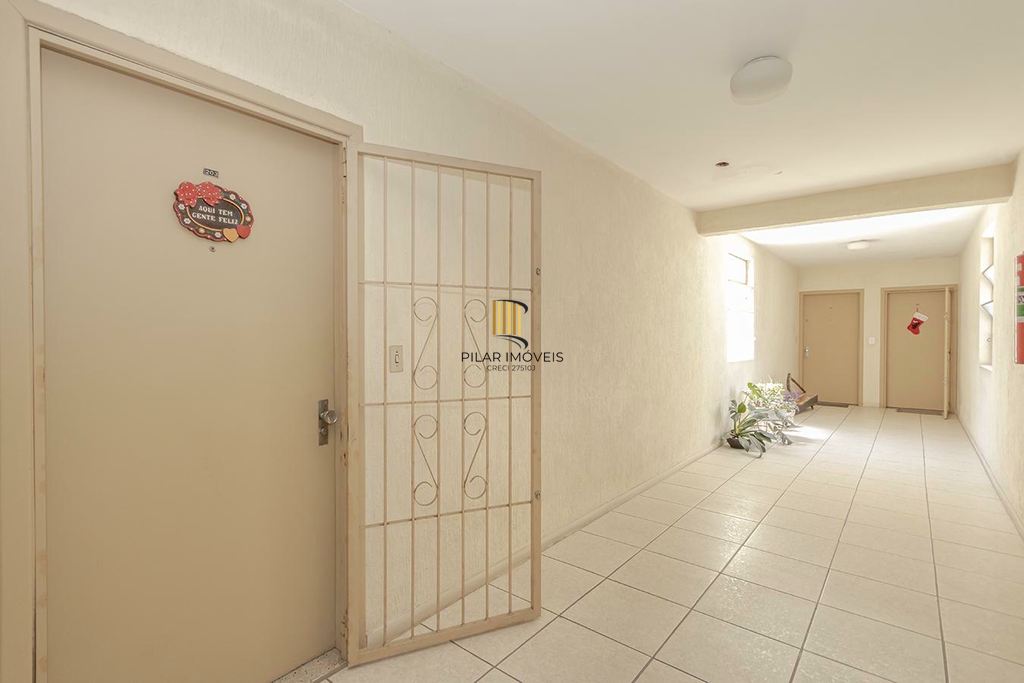 Apartamento 2 dormitórios no bairro Glória