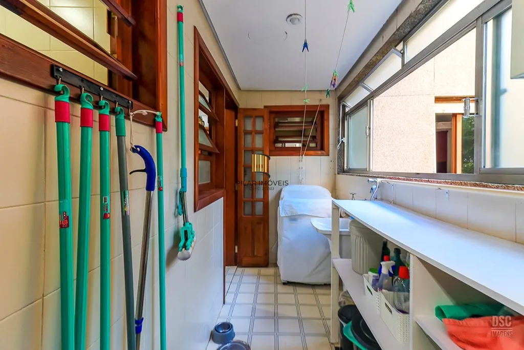 Apartamento 3 dormitórios no bairro Chácara das Pedras