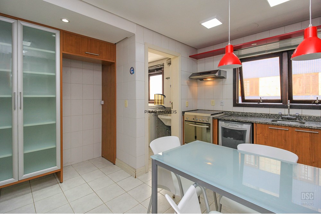 Apartamento 3 dormitórios no bairro Petrópolis