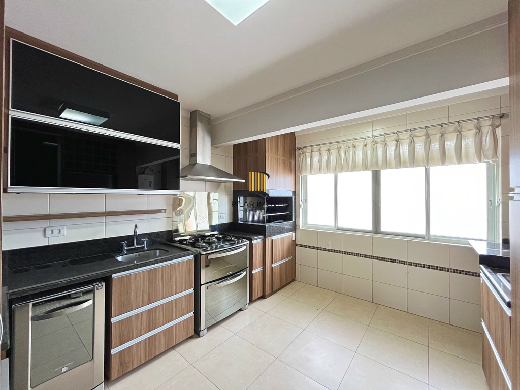 Apartamento 3 dormitórios no bairro São Geraldo