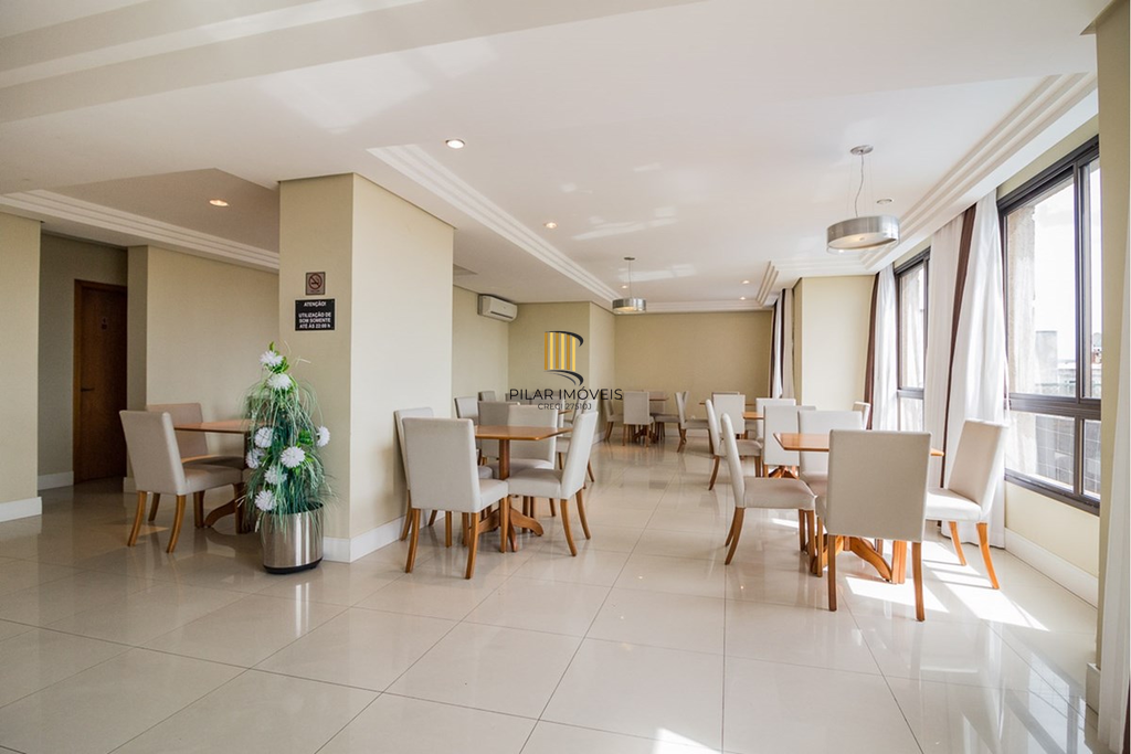 Apartamento 2 dormitórios no bairro Vila Jardim