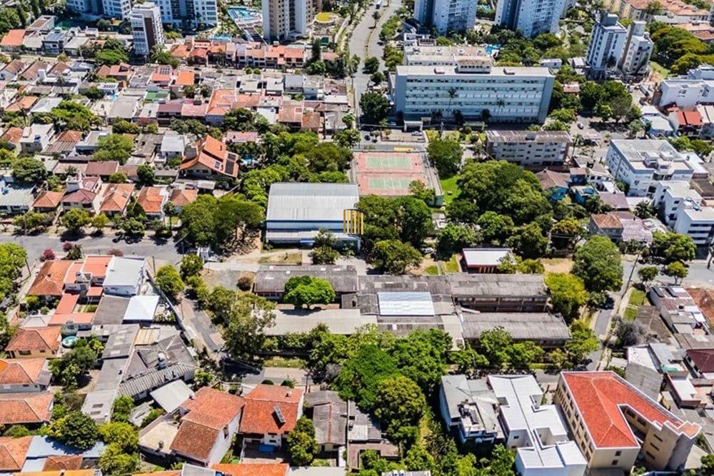 Terreno no bairro Vila Ipiranga