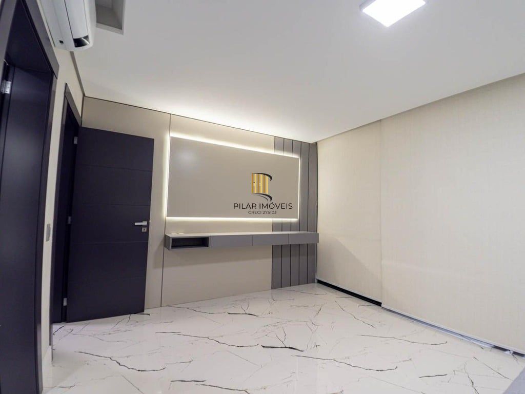 Casa de Condomínio 5 dormitórios no bairro Itapeva