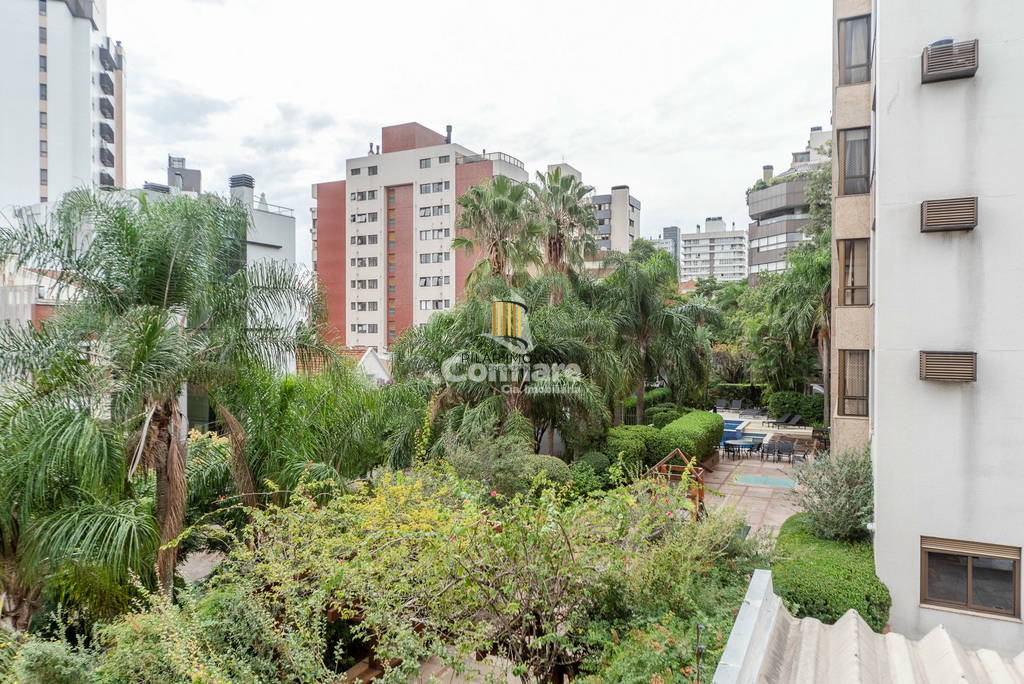Apartamento 4 dormitórios no bairro Petrópolis