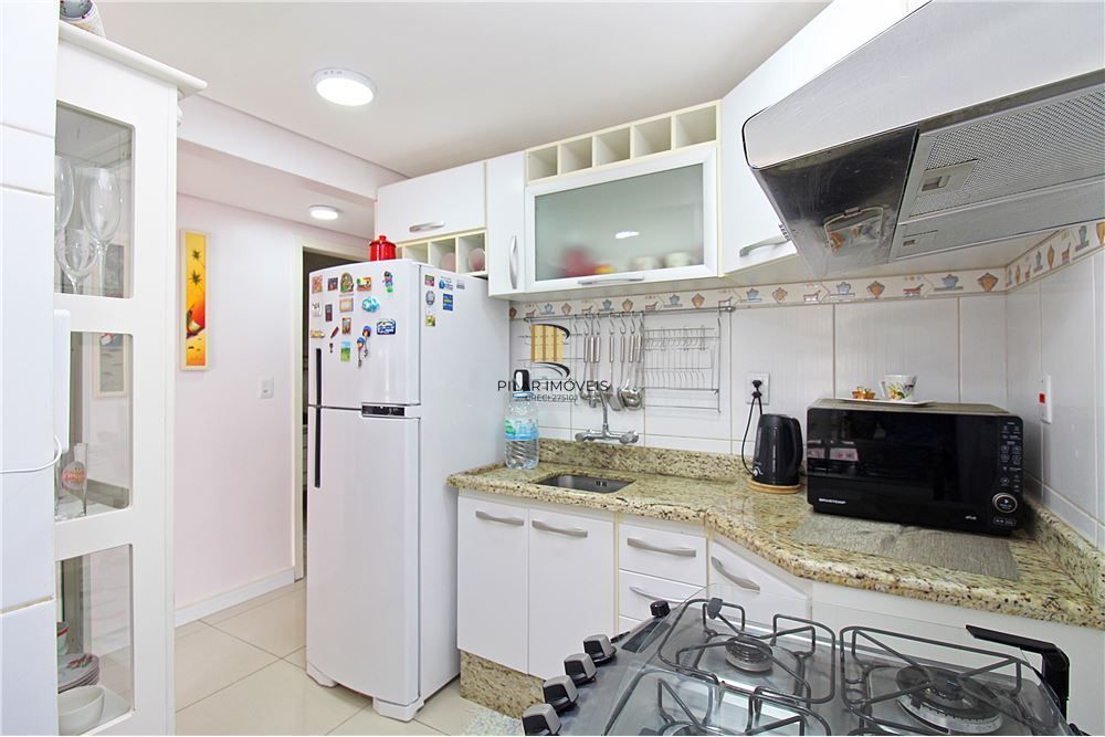 Casa 3 dormitórios no bairro Medianeira