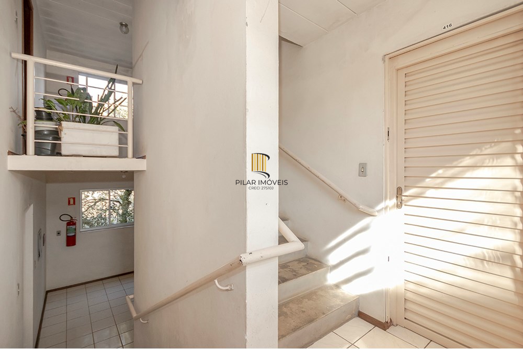 Apartamento 2 dormitórios no bairro Lomba do Pinheiro