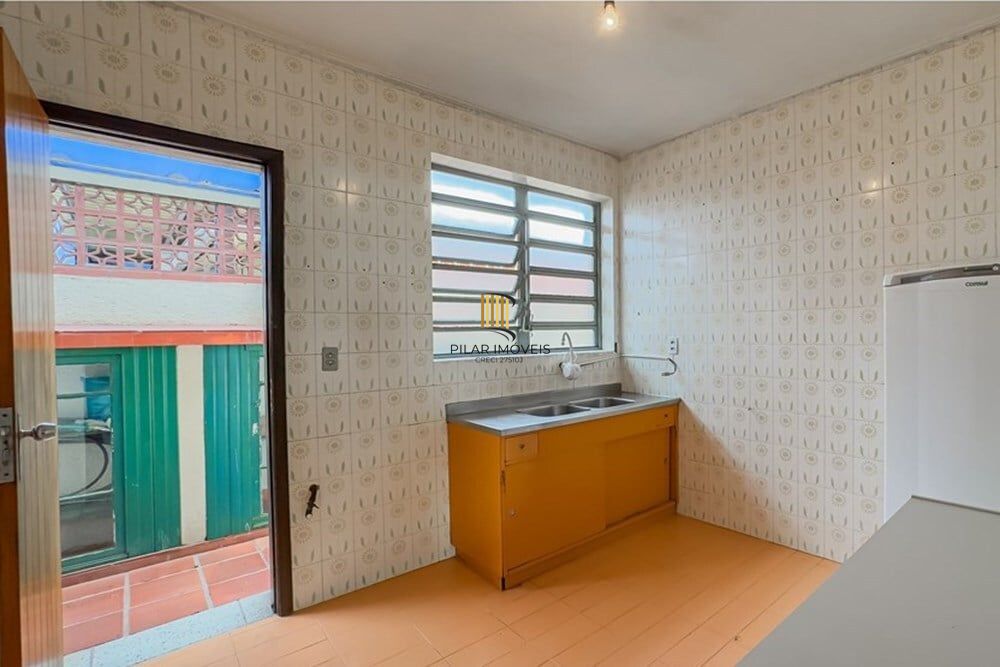 Casa 3 dormitórios no bairro Jardim Lindóia