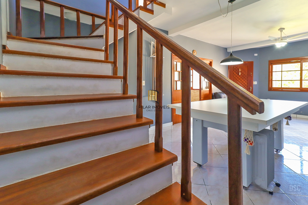 Casa 3 dormitórios no bairro Nonoai