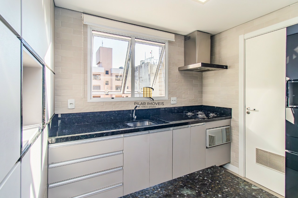 Apartamento 2 dormitórios no bairro Petrópolis
