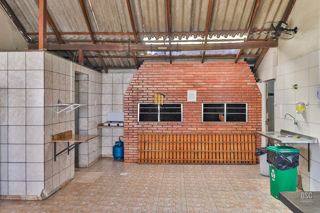 Apartamento 2 dormitórios no bairro Cavalhada