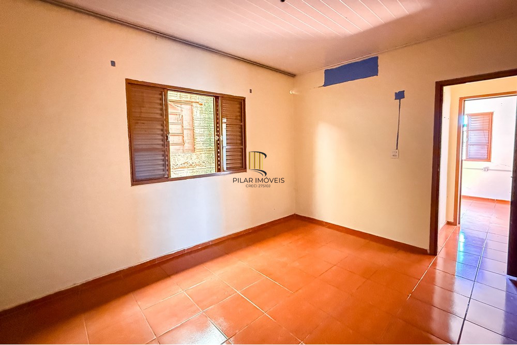 Casa 4 dormitórios no bairro Capão da Cruz