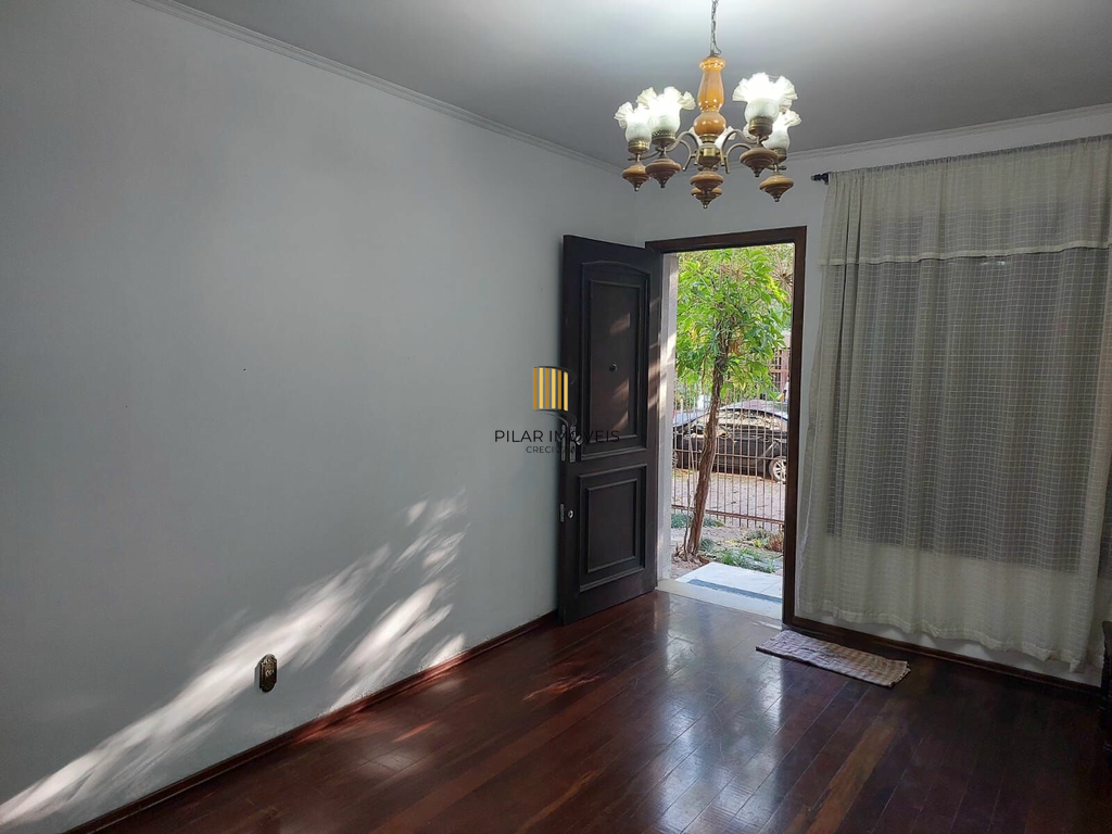 Casa 5 dormitórios no bairro Rio Branco