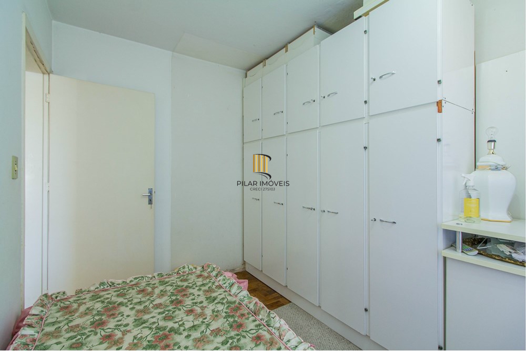 Apartamento 2 dormitórios no bairro Vila Ipiranga