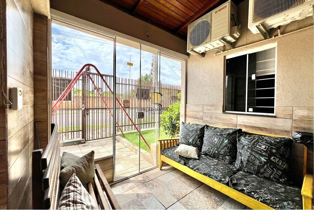 Casa 4 dormitórios no bairro Estância Velha