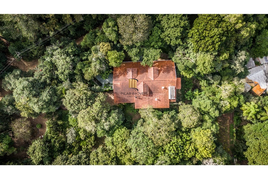 Casa 4 dormitórios no bairro Cascata