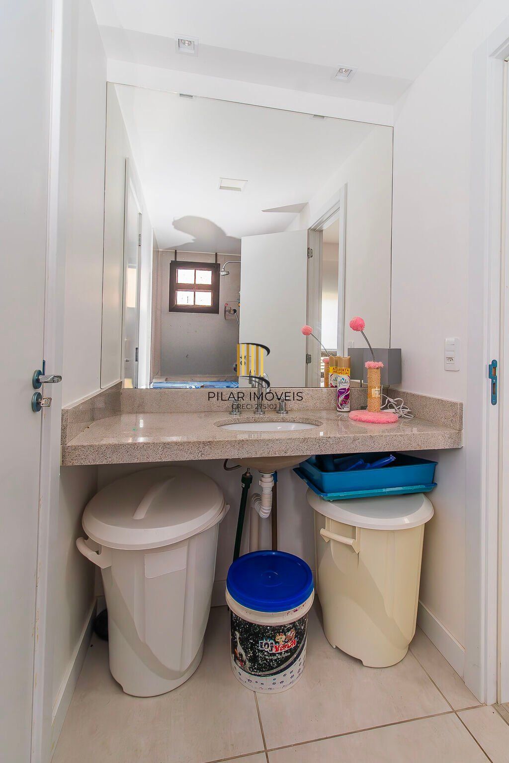 Apartamento 3 dormitórios no bairro Menino Deus