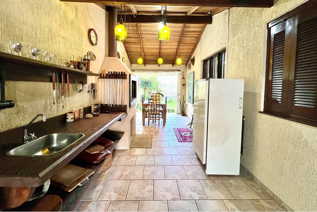 Casa 3 dormitórios no bairro São José