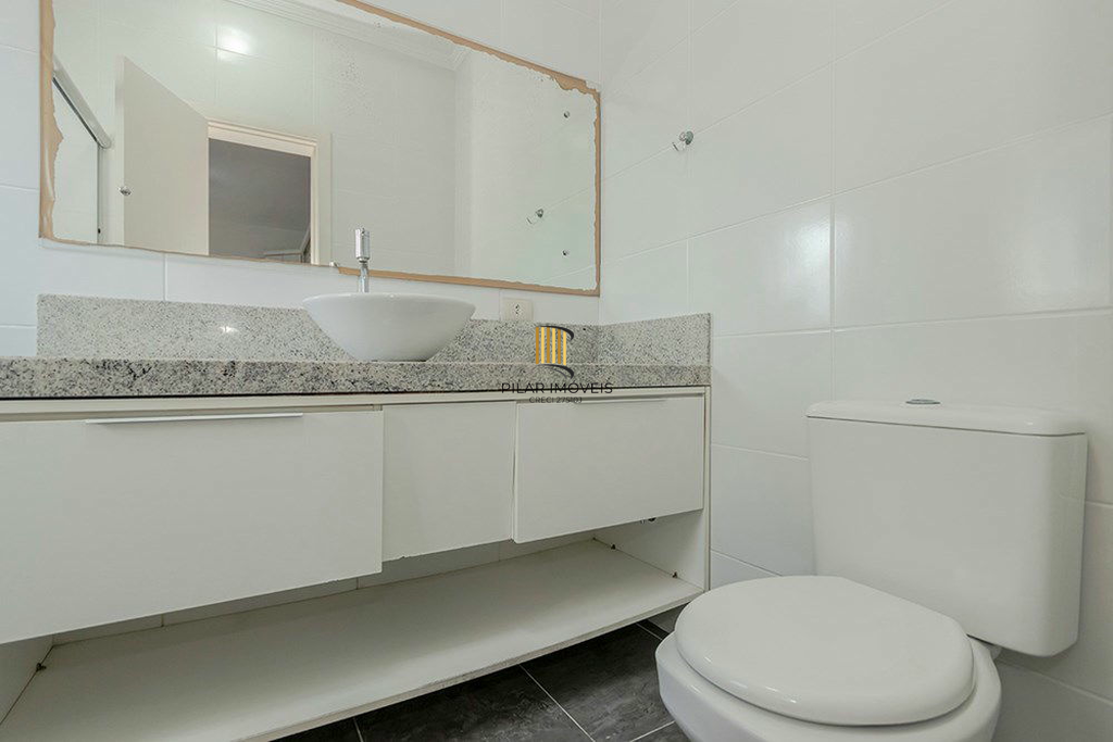 Casa de Condomínio 3 dormitórios no bairro Vila Nova