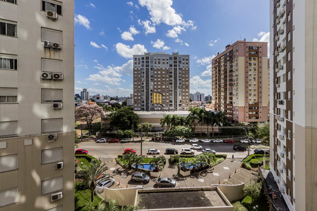 Apartamento 3 dormitórios no bairro Vila Ipiranga