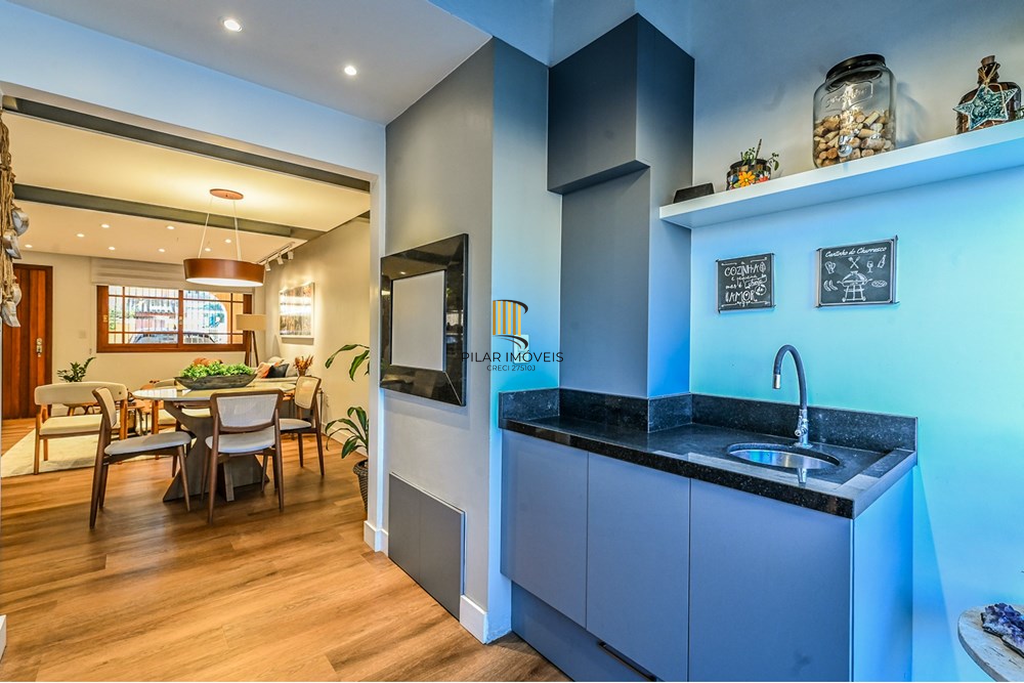 Casa de Condomínio 3 dormitórios no bairro Tristeza