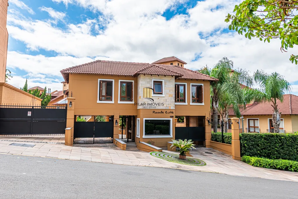 Casa de Condomínio 4 dormitórios no bairro Três Figueiras