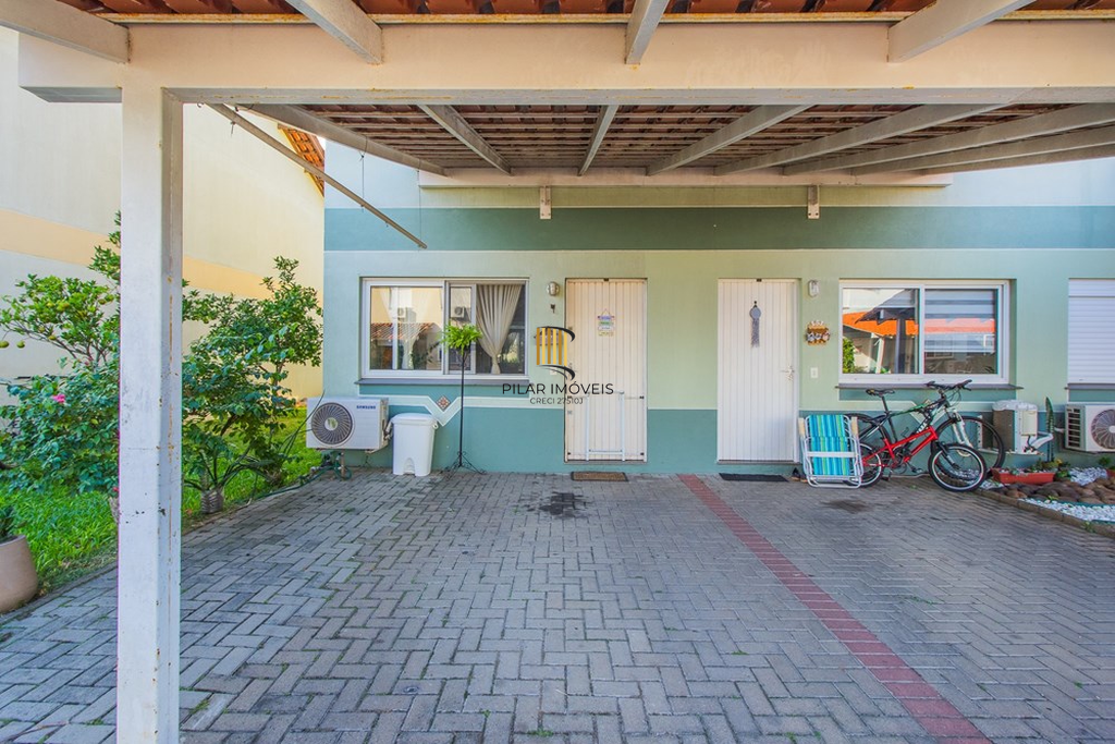 Casa 2 dormitórios no bairro Fátima