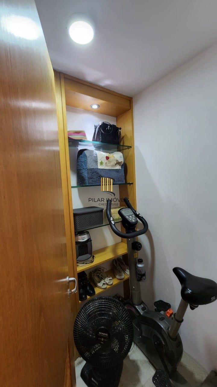 Apartamento 3 dormitórios no bairro Menino Deus