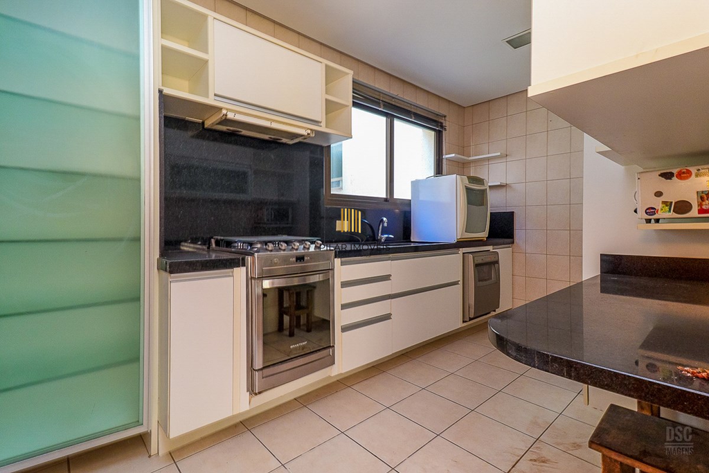 Apartamento 3 dormitórios no bairro Petrópolis