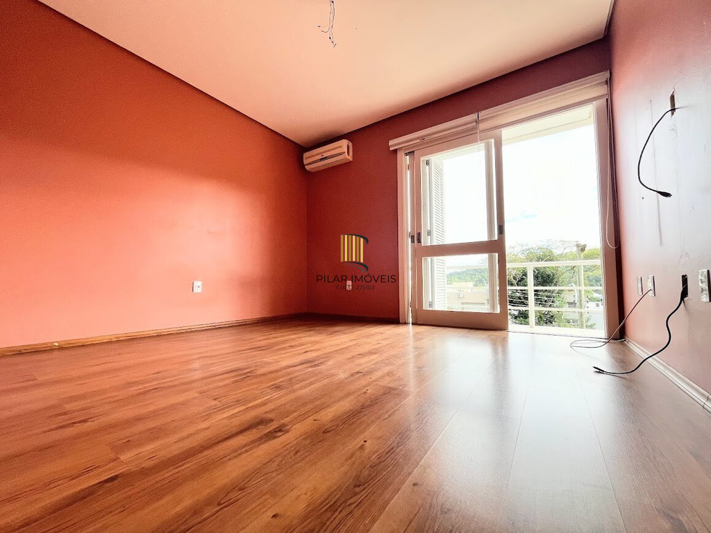 Casa de Condomínio 3 dormitórios no bairro Vila Nova