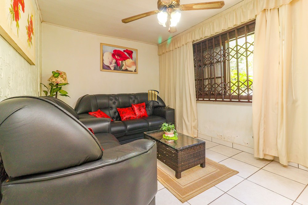 Casa 3 dormitórios no bairro Rubem Berta