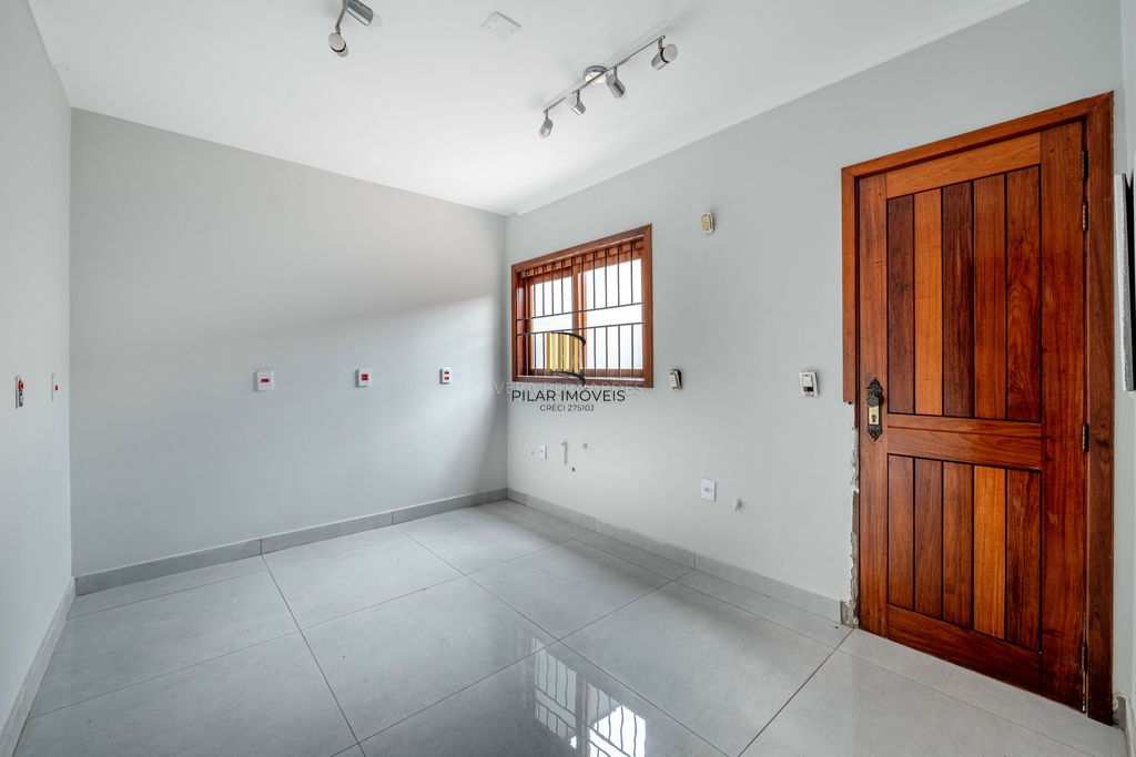 Casa 3 dormitórios no bairro Ipanema - Pilar Imóveis