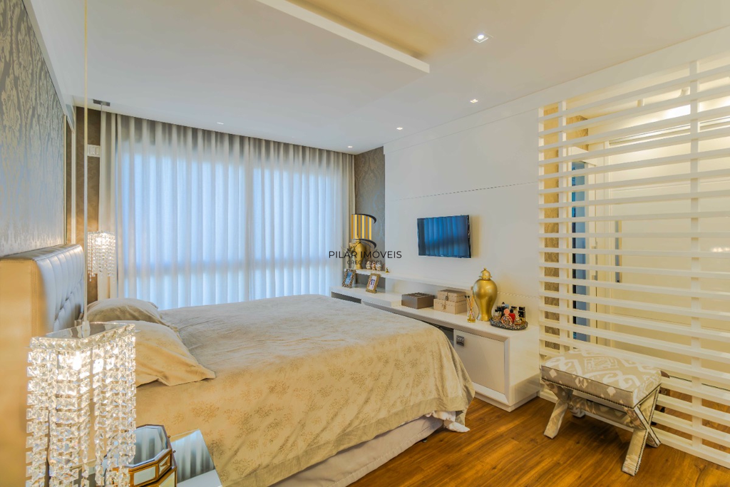 Apartamento 4 dormitórios no bairro Jardim Europa