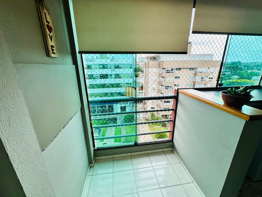 Apartamento 2 dormitórios no bairro Chácara das Pedras