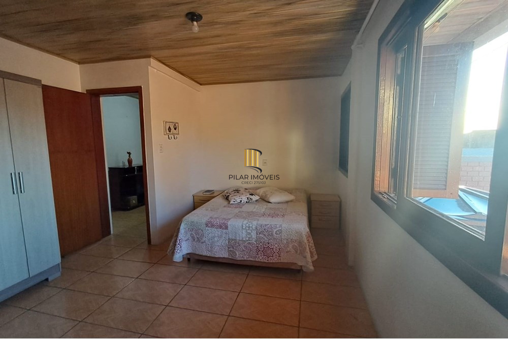 Casa 3 dormitórios no bairro Maria Regina