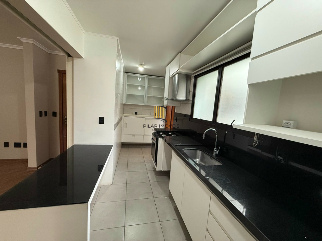 Cobertura 3 dormitórios no bairro Petrópolis