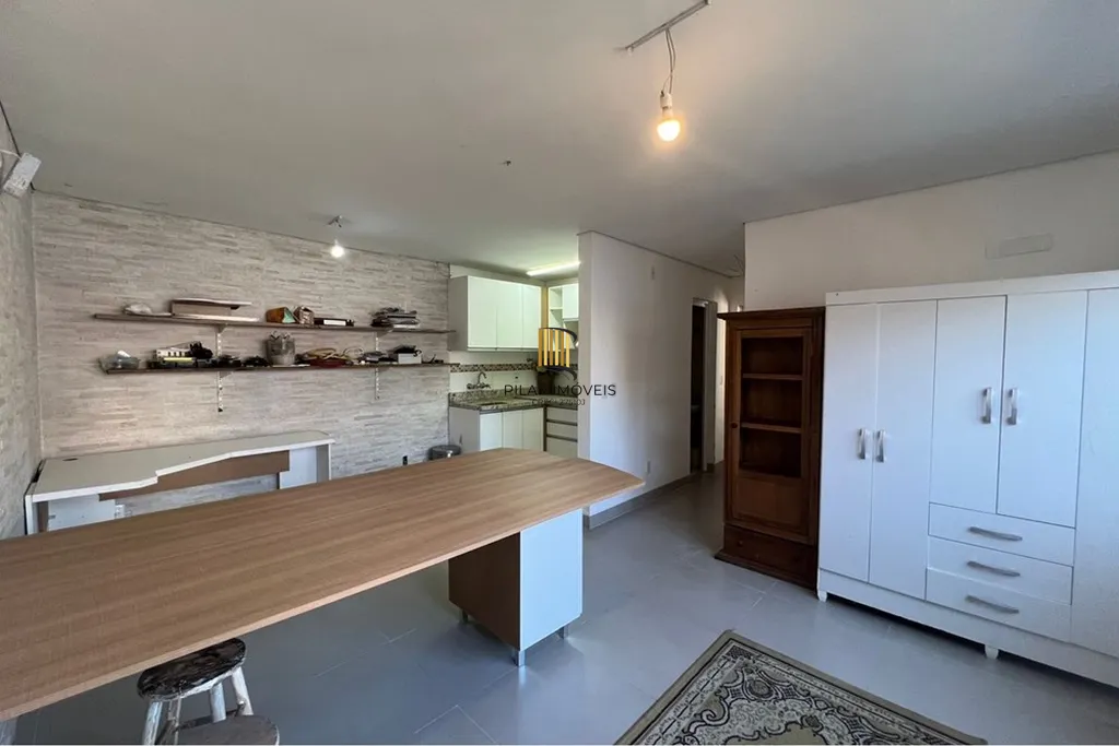 Casa 4 dormitórios no bairro Petrópolis
