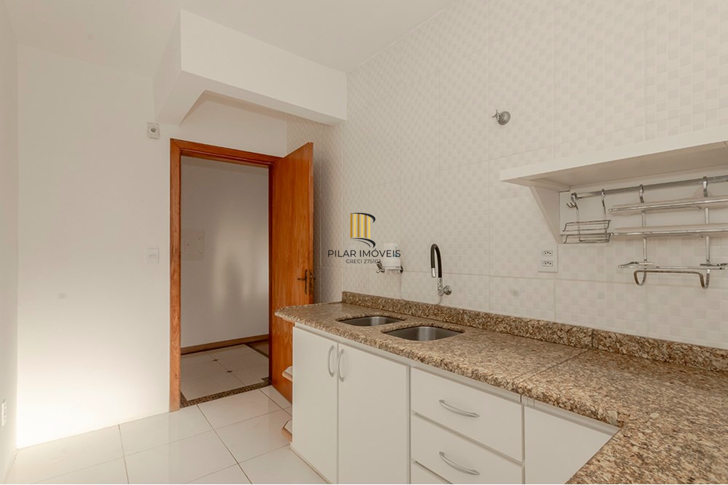 Cobertura 3 dormitórios no bairro Mont Serrat