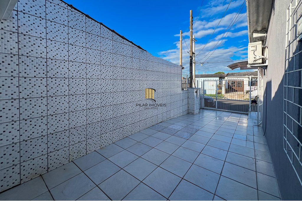 Casa 2 dormitórios no bairro Guajuviras