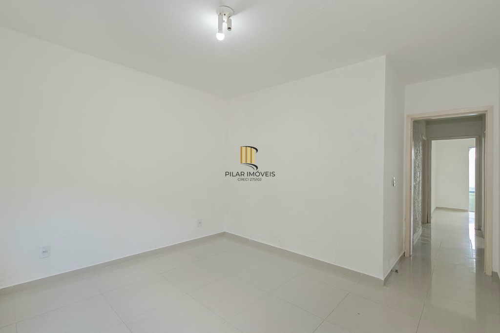 Casa 3 dormitórios no bairro Jardim Sabará