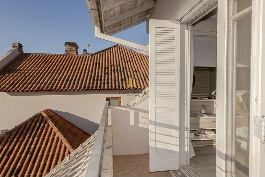 Casa 3 dormitórios no bairro Espírito Santo