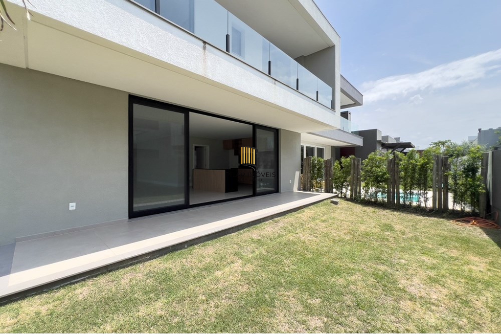 Casa de Condomínio 1 dormitório no bairro Centro