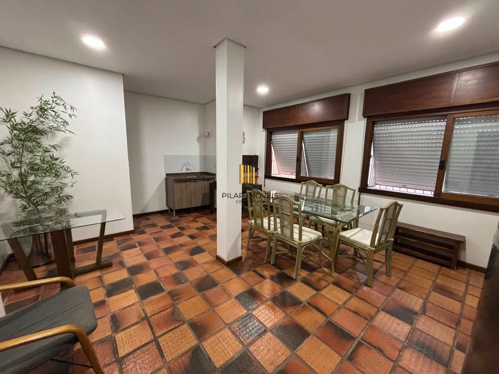 Apartamento 3 dormitórios no bairro Mont Serrat