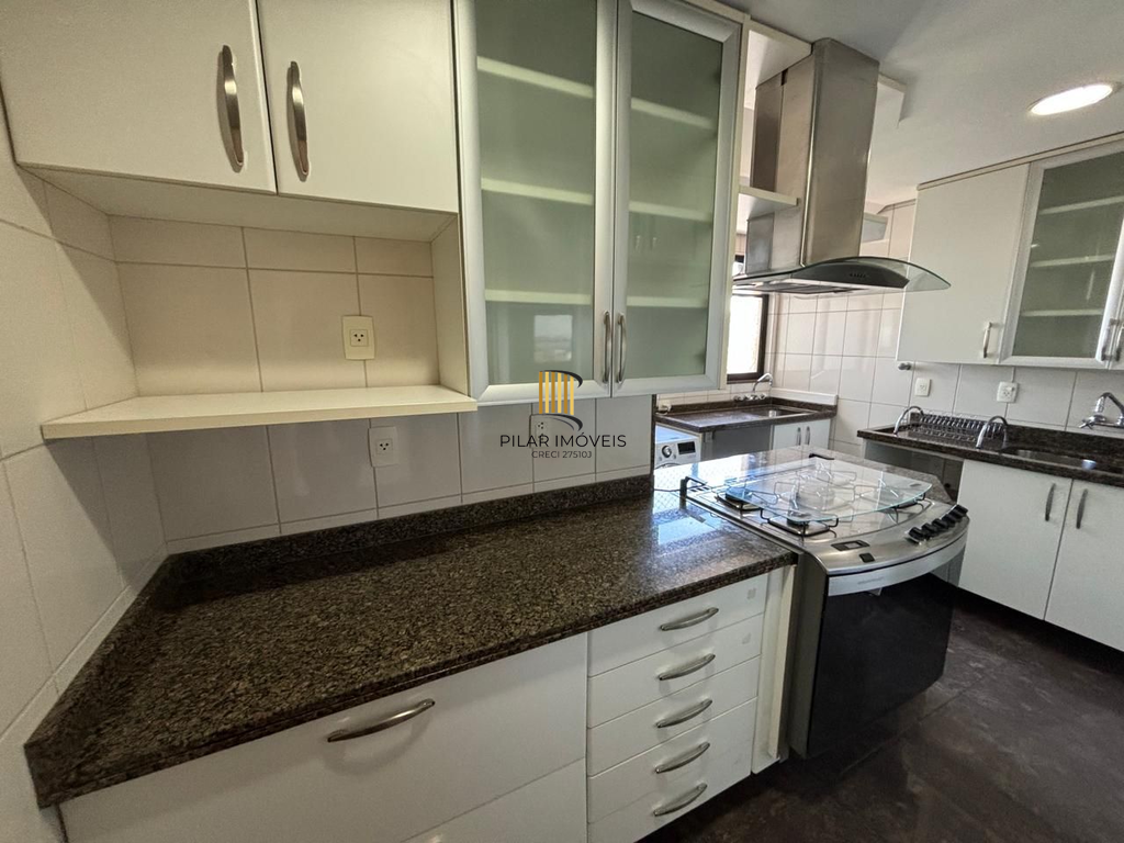 Apartamento 3 dormitórios no bairro Menino Deus