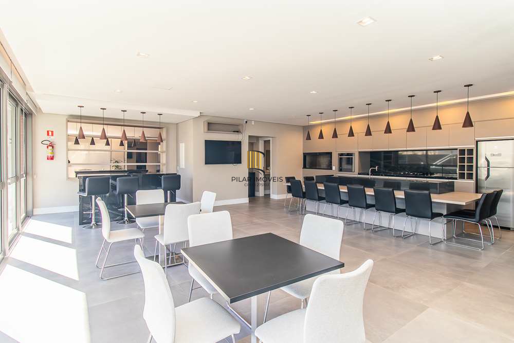 Apartamento 2 dormitórios no bairro Passo da Areia