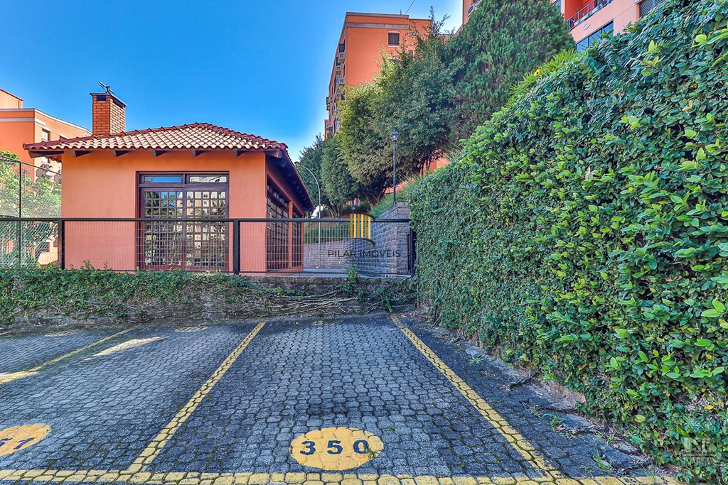 Apartamento 3 dormitórios no bairro Jardim Carvalho
