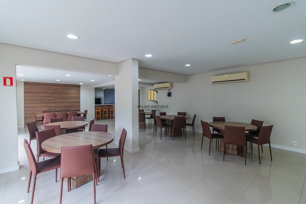 Apartamento 2 dormitórios no bairro Menino Deus