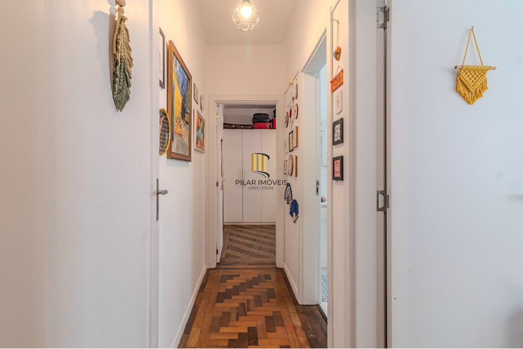 Apartamento 2 dormitórios no bairro Bom Fim