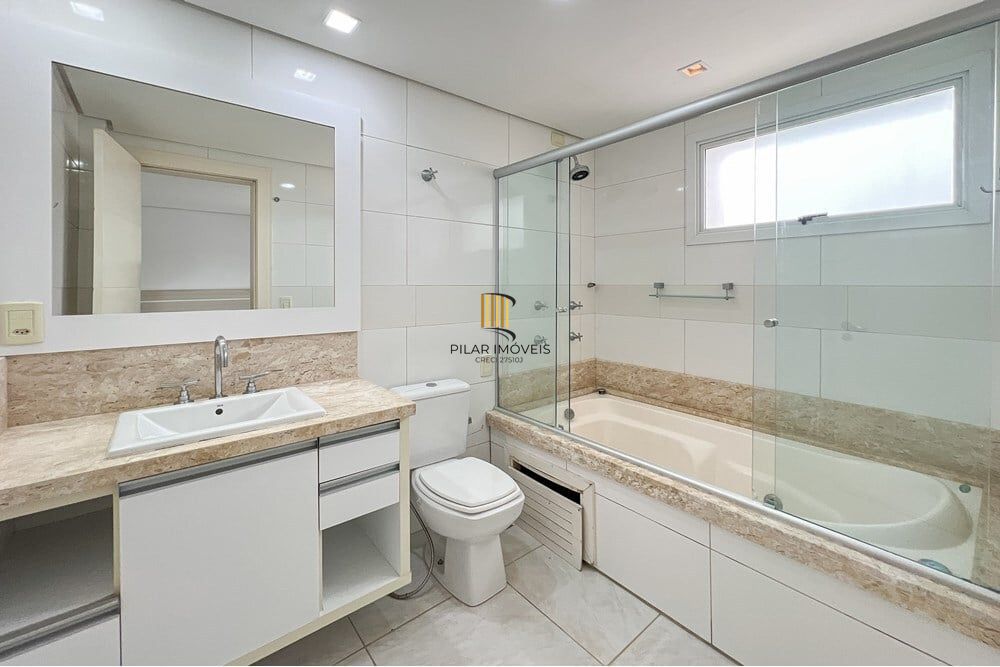 Apartamento 3 dormitórios no bairro Centro