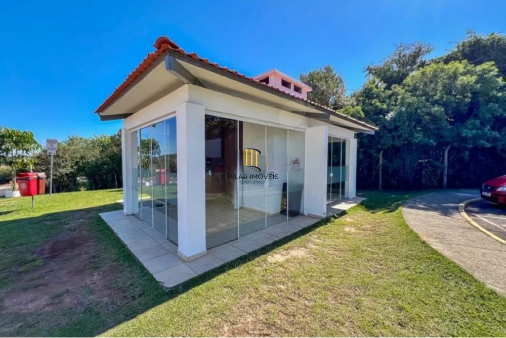 Casa de Condomínio 2 dormitórios no bairro Jardim Algarve